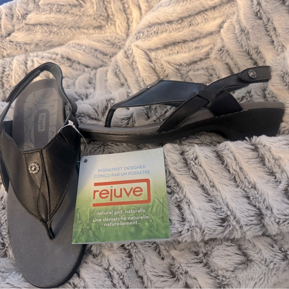 Propet Rejuve Black Sandals